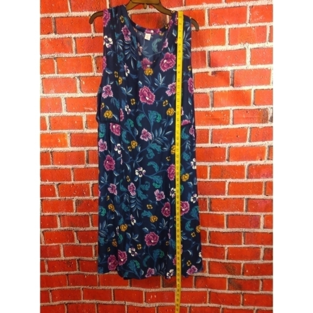 Old Navy Sleeveless Floral dress - Picture 12 of 13
